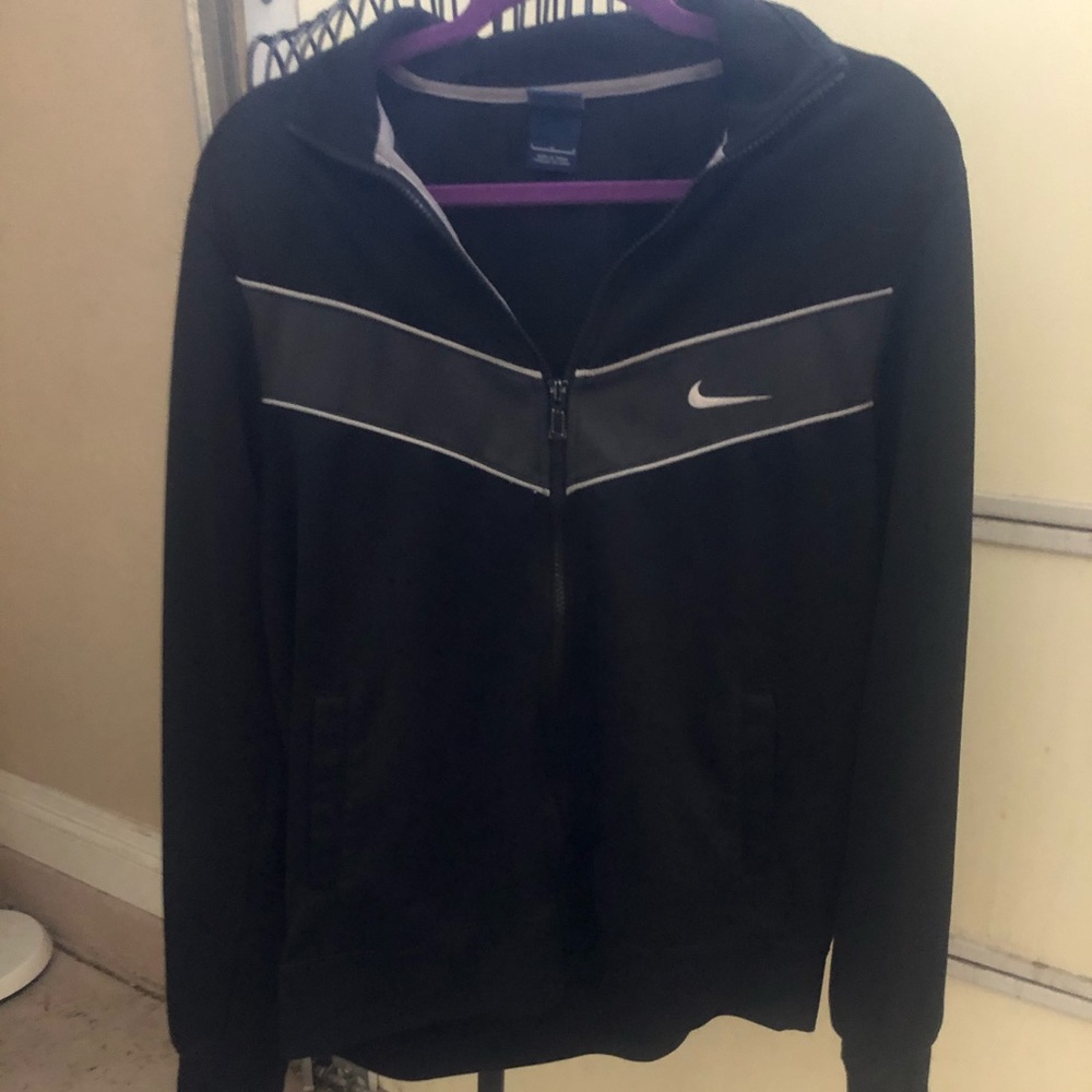 Men’s Nike track jacket black and size large